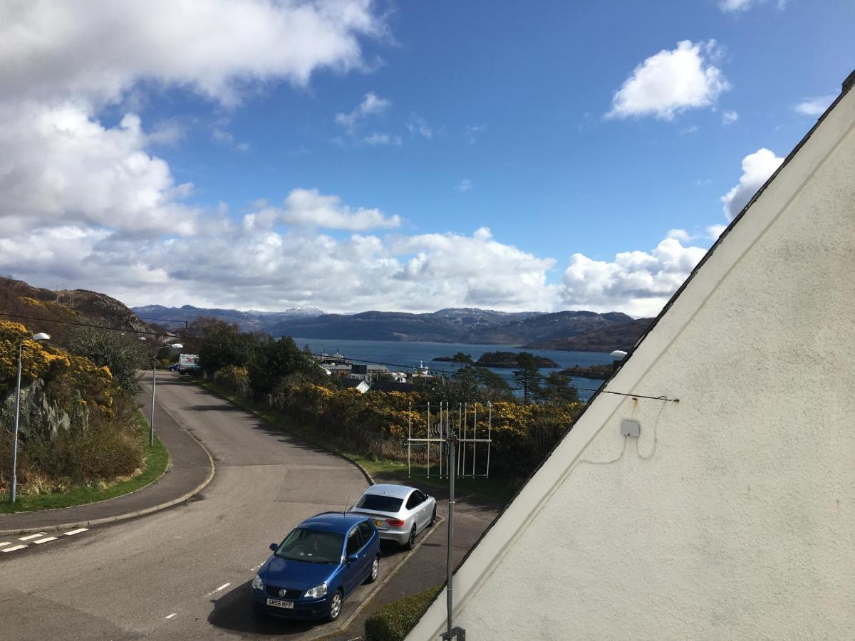 Skye View-Skye Bridge House Hotell Kyle of Lochalsh Exteriör bild